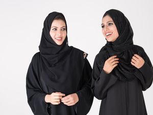 5 Rahasia Perawatan Kulit di Balik Kecantikan Wanita Arab 5 Rahasia Perawatan Kulit di Balik Kecantikan Wanita Arab