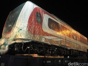 Dikirim dari Korea, Ini Penampakan Kereta LRT Jakarta