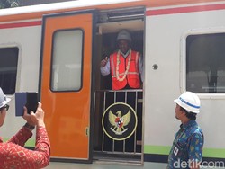 Senegal Tertarik Beli Kereta Buatan INKA