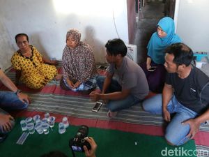 Turut Berbela Sungkawa, Polisi Sambangi Rumah Micko