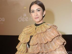 Sendiri atau Punya Suami Bukan Masalah untuk Nafa Urbach Sendiri atau Punya Suami Bukan Masalah untuk Nafa Urbach