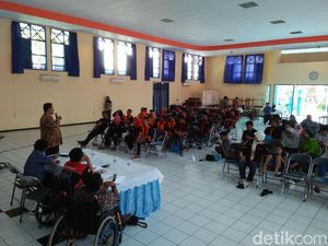 Saat KPU Jatim Menyosialisasikan Memilih Kepada Para Difabel