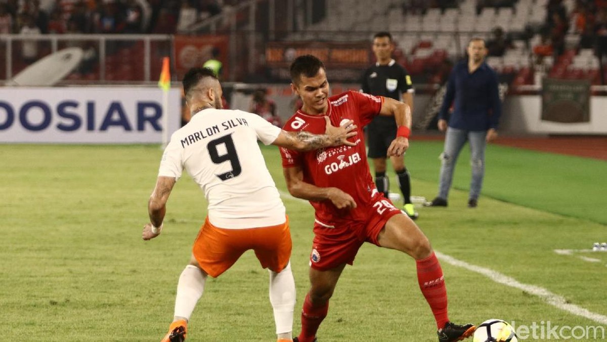 Bek Persija Jakarta Rezaldi Hehanusa bakal tampil di Anniversary Cup 2018 (Rifkianto Nugroho/detikSport)