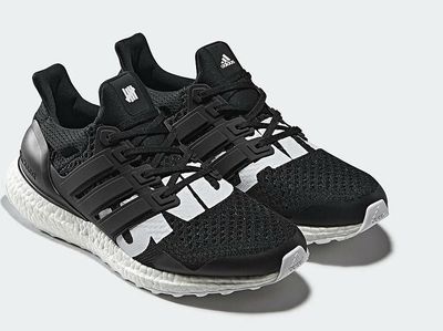 Foto: Top 5 Sneakers Paling Dinantikan Kaum Hypebeast Hadir Pekan Ini