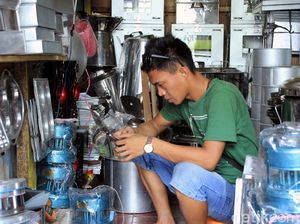 Geliat UKM Perkakas Dapur di Cawang