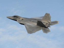 Pesawat Tempur Siluman AS F-22 Raptor akan Mampir di Indonesia