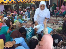 Berkunjung ke Sampang, Khofifah Disambut Dukungan Kiai dan Ulama