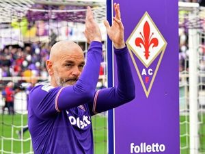 Tato Pioli untuk Kenang Mendiang Astori