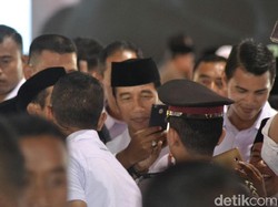 Jokowi Janji Usahakan Upah Penyuluh Agama non-PNS Naik