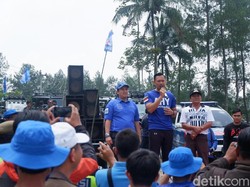 AHY Sowan Warga Banjarnegara