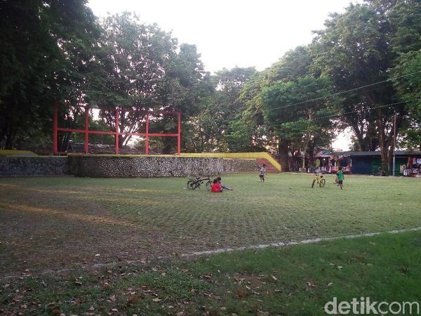 Foto: Ini Lokasi Tari Erotis di Pantai Kartini Jepara