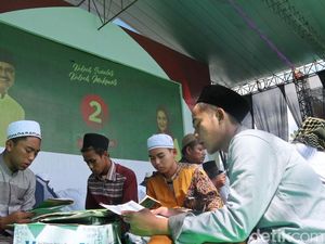 313 Khataman Alquran Awali Istigasah Kubro Gus Ipul-Puti Guntur