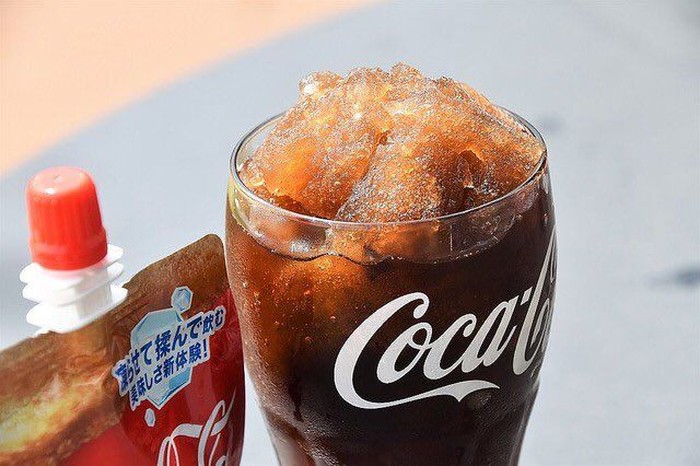 Coca-Cola Luncurkan Minuman Soda Beku Pertama di Jepang