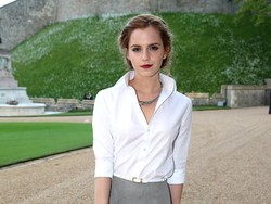 Dikabarkan Putus, Emma Watson dan Chord Malah Kepergok Ciuman