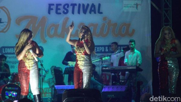 3 Srigala Sampai Putri Indonesia Goyang Festival Maksaira