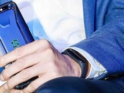 Bos Xiaomi Pamer Mi Band 3