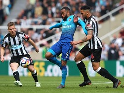 Arsenal Ditahan Newcastle 1-1 di Babak Pertama