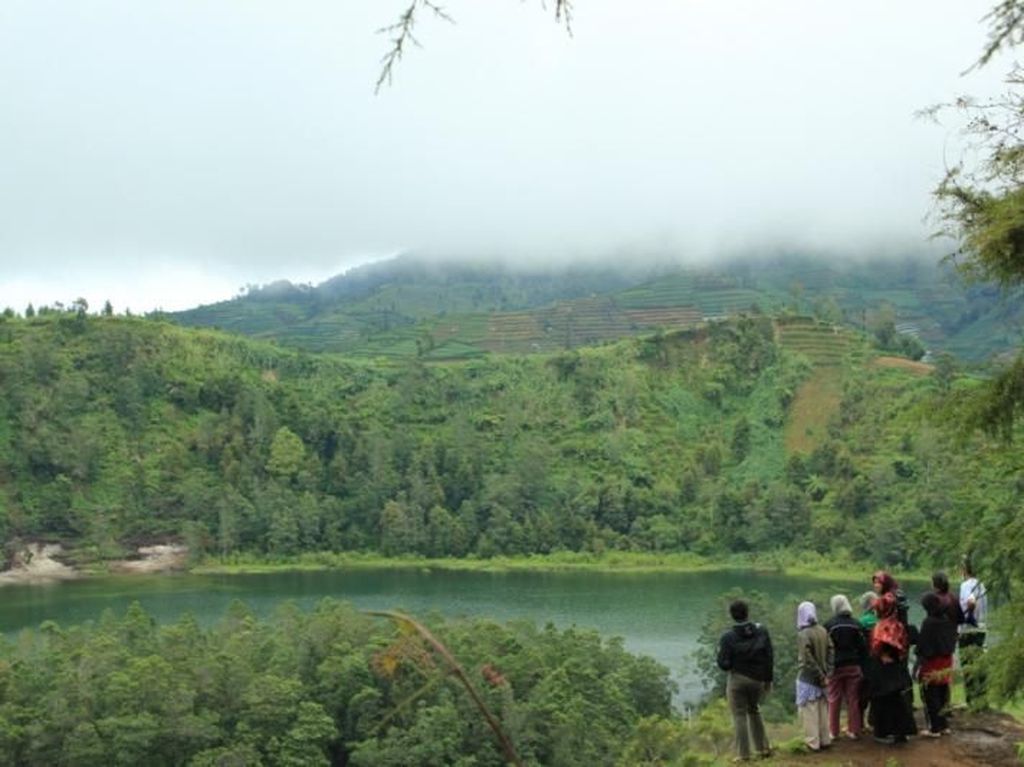 Pesona Dieng yang Tak Pernah Luntur Pesona Dieng yang Tak Pernah Luntur