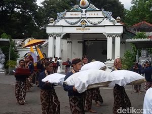 HUT Kenaikan Tahta Sultan HB X, Wisata ke Keraton Yogya Ditutup