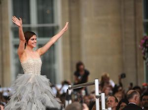 Emma Watson Sebut Dirinya Self-partnered, Bedanya Apa dengan Jomblo Biasa? Emma Watson Sebut Dirinya Self-partnered, Bedanya Apa dengan Jomblo Biasa?