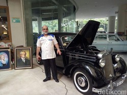 Dubes Arab Saudi Kolektor 4-5 Mobil Klasik Mercy