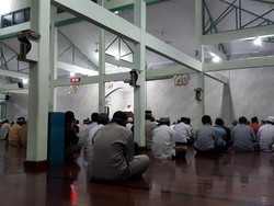 Al-Khaththath Deklarasi Gerakan Indonesia Salat Subuh