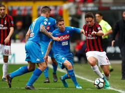 Milan vs Napoli Berakhir Imbang