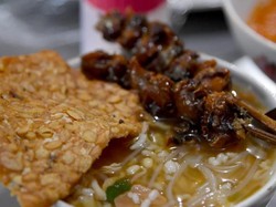 Ke Semarang, Presiden Jokowi dan Iriana Pilih Sarapan Soto Pak Man