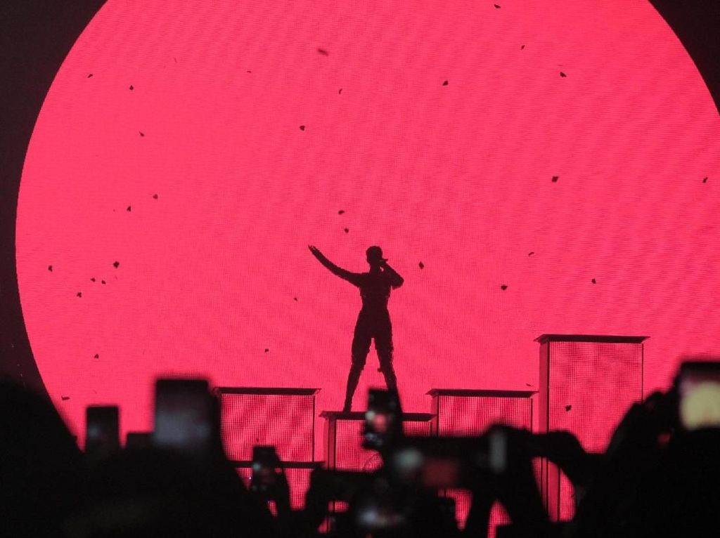 Hal-hal Unik yang Terjadi di Konser Katy Perry di Jakarta Hal-hal Unik yang Terjadi di Konser Katy Perry di Jakarta