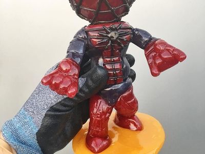 Kreatif! Ini Permen 3D Bentuk Batman dan Spiderman yang Menggemaskan