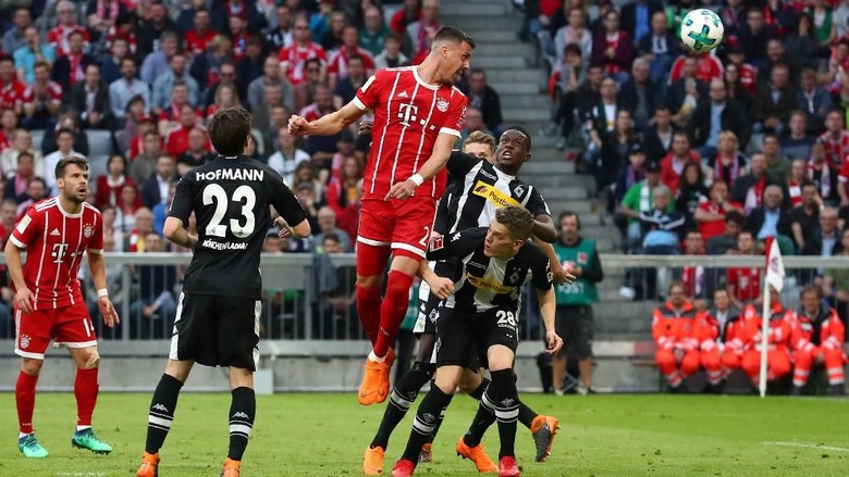 Bangkit dari Ketertinggalan, Bayern Hajar Gladbach 5-1