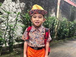 Putra Daus Mini Ultah, Sang Bunda Rela Keliling Mal Cari Kado