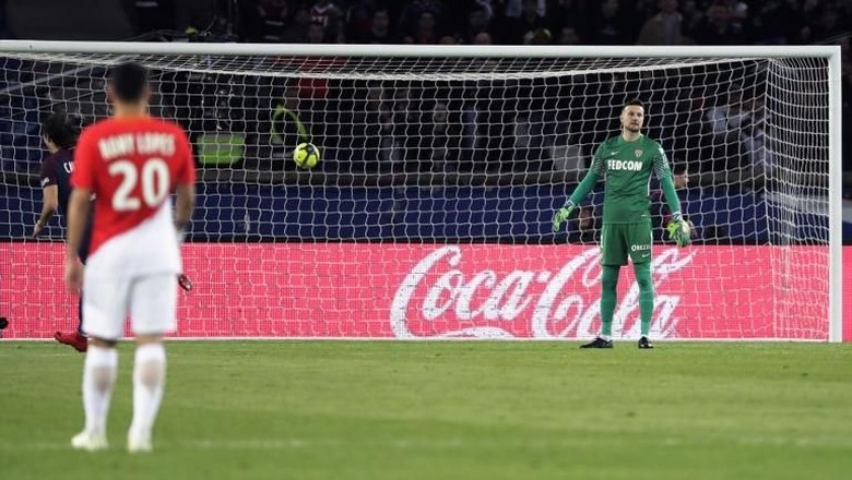 Dipermalukan PSG, Monaco Akan Ganti Pengeluaran Suporter Dipermalukan PSG, Monaco Akan Ganti Pengeluaran Suporter