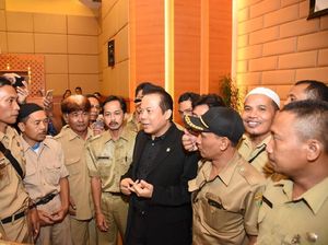 Supaya Honor Ketua RT/RW Naik, DPR Minta Revisi UU Desa