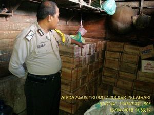 Rumah Pembuatan Miras Tradisional Digerebek, Pemilik Kabur Rumah Pembuatan Miras Tradisional Digerebek, Pemilik Kabur