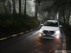 Berita Populer: Toyota Rush Ditarik, Mobil Presiden BMW Berita Populer: Toyota Rush Ditarik, Mobil Presiden BMW