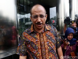 Diperiksa KPK, Djamal Aziz Ngaku Tak Kenal Keponakan Novanto