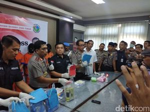 Polda Jatim Amankan 8 Kg Sabu dari Jaringan Batam dan Pontianak