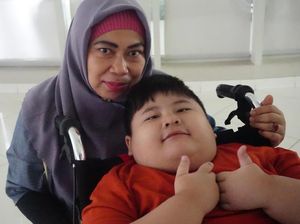 Jatuh Bangun Neni Rawat Farel, Bayi Pengidap Sindrom Langka Prader-Willi