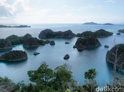 10 Destinasi Andalan Raja Ampat Disiapkan Sambut Obor Asian Games