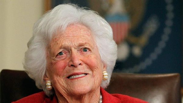 Foto: Ini Mantan Ibu Negara AS yang Tolak Dirawat di RS