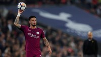 Kyle Walker menjadi andalan Manchester City di posisi bek kanan. Penampilan apiknya dalam bertahan dan menyerang layak membuat Walker masuk ke dalam daftar starting eleven Premier League musim ini. (Foto: Andrew Couldridge/Action Images via Reuters)