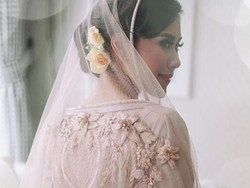 Cantiknya Syahnaz Sadiqah Bergaun Pink Saat Pengajian Jelang Menikah