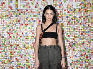 Adu Gaya Selebriti di Festival Coachella 2018, Siapa Paling Stylish? Adu Gaya Selebriti di Festival Coachella 2018, Siapa Paling Stylish?