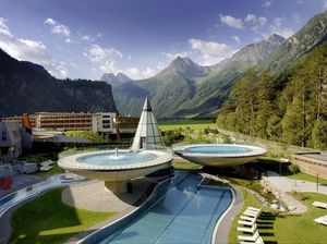 Foto: 10 Hotel Paling Populer di Instagram