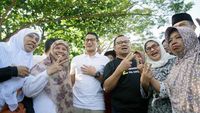 Sandiaga Uno dan Sudirman Said Sapa Warga di Pasar Tiban Salatiga
