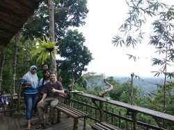 Green Gumuk Candi, Destinasi Wisata di Perbukitan yang Instagramable