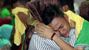 Tangis Haru Pecah Saat Napi Anak Bertemu Ortu