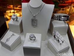 Perusahaan Ini Luncurkan Perhiasan Motif Batik hingga Komodo