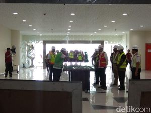 Ini yang Dilakukan Jokowi di Bandara Kertajati